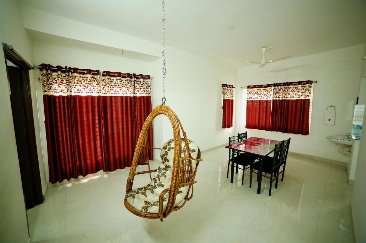 Truelife Homestays - Alamelu Avenue - Fully Furnished Ac 2Bhk Apartments In Tirupati - Walkable To Restaurants & Super Market - Fast Wifi - Kitchen - Easy Access To Airport, Railway Station, Sri Padmavathi & Tirumala Temple Екстер'єр фото