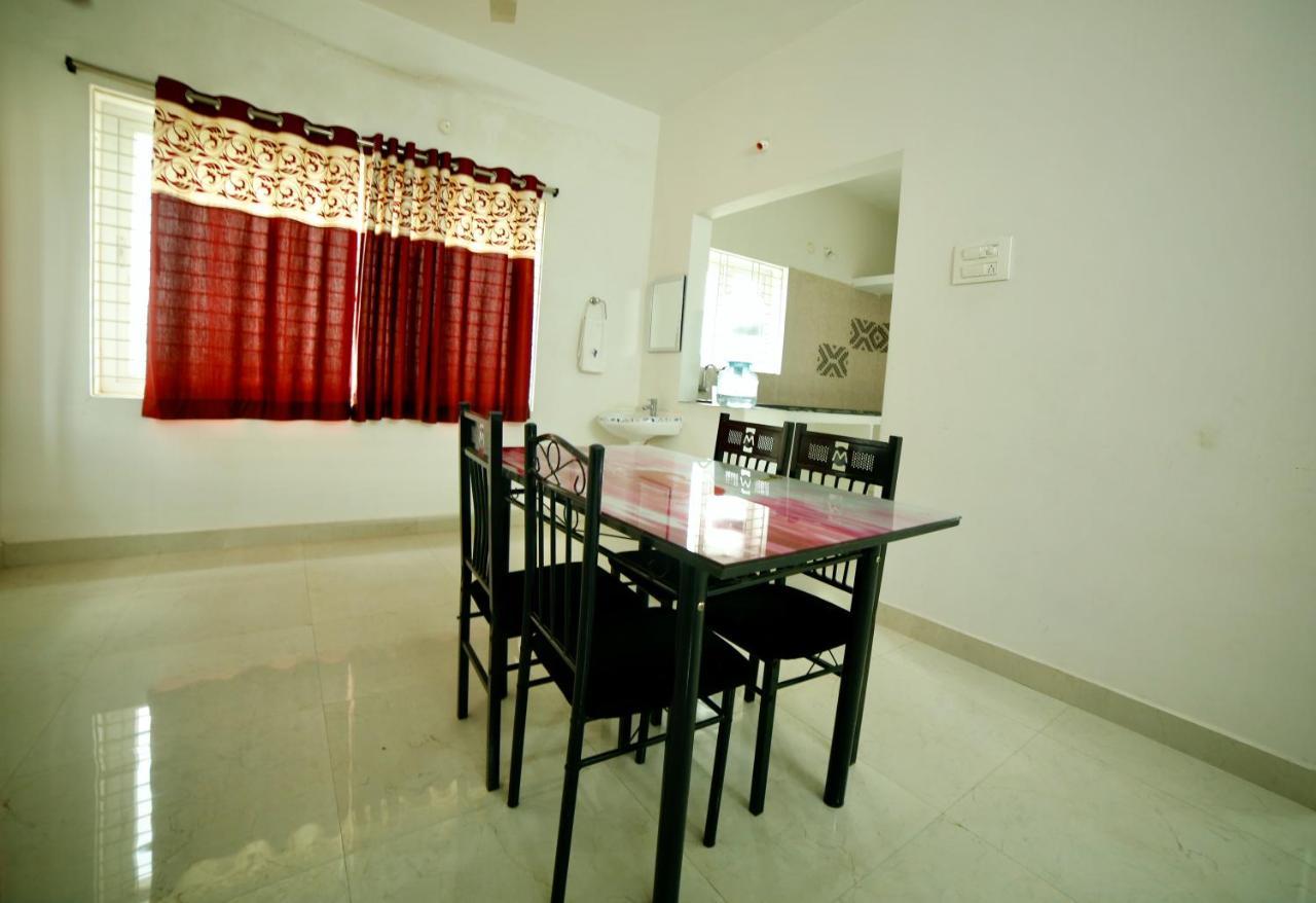 Truelife Homestays - Alamelu Avenue - Fully Furnished Ac 2Bhk Apartments In Tirupati - Walkable To Restaurants & Super Market - Fast Wifi - Kitchen - Easy Access To Airport, Railway Station, Sri Padmavathi & Tirumala Temple Екстер'єр фото